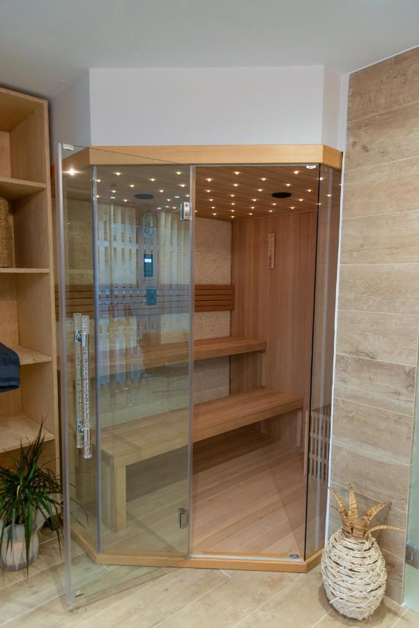 Agora Luxury Boutique Hotel Loutráki Buitenkant foto