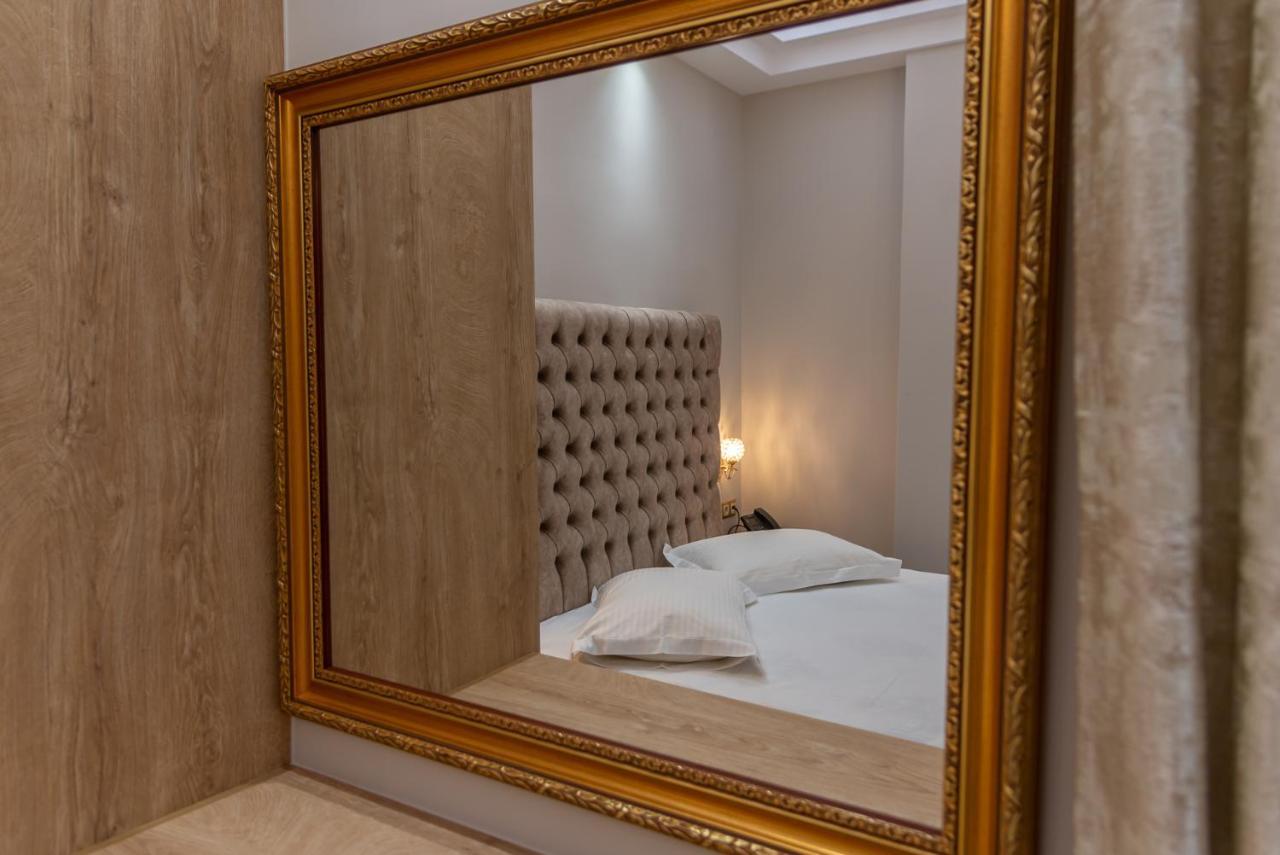 Agora Luxury Boutique Hotel Loutráki Buitenkant foto