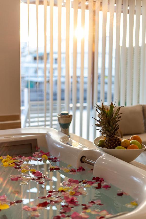 Agora Luxury Boutique Hotel Loutráki Buitenkant foto